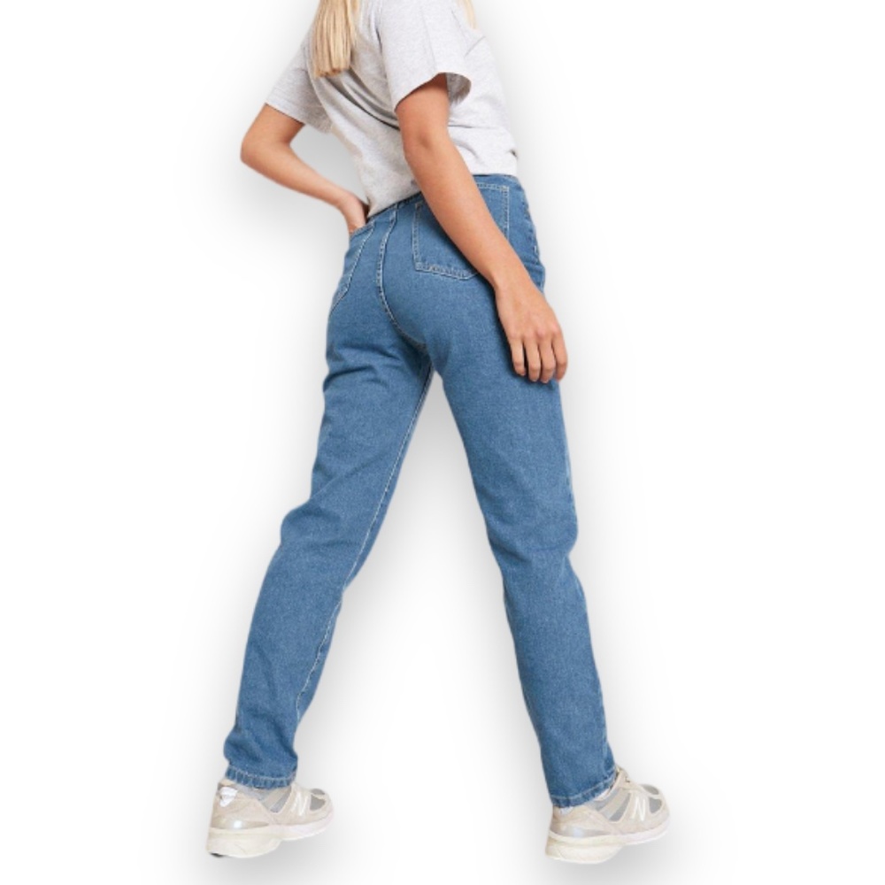 Boohoo Basic high waisted dad jeans - Picture 2 of 3
